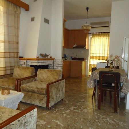 Ενοικιαζόμενα Δωμάτια "Ολγα" Loutra Ipatis Extérieur photo